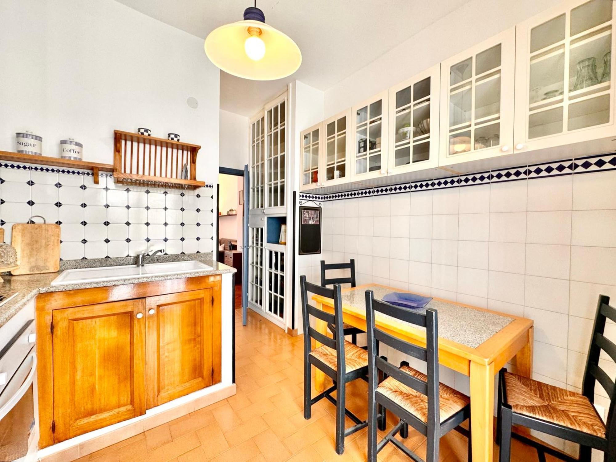 Apartment Hostdomus - Paradiso
